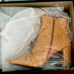 Blush Embellished Women's Ankle Boots